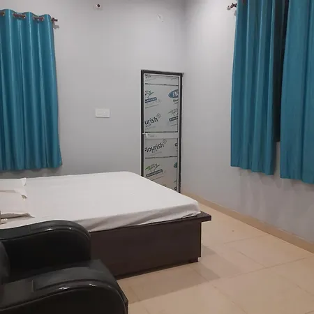 Pathak Sadan Homestay Ayodhya Exterior photo